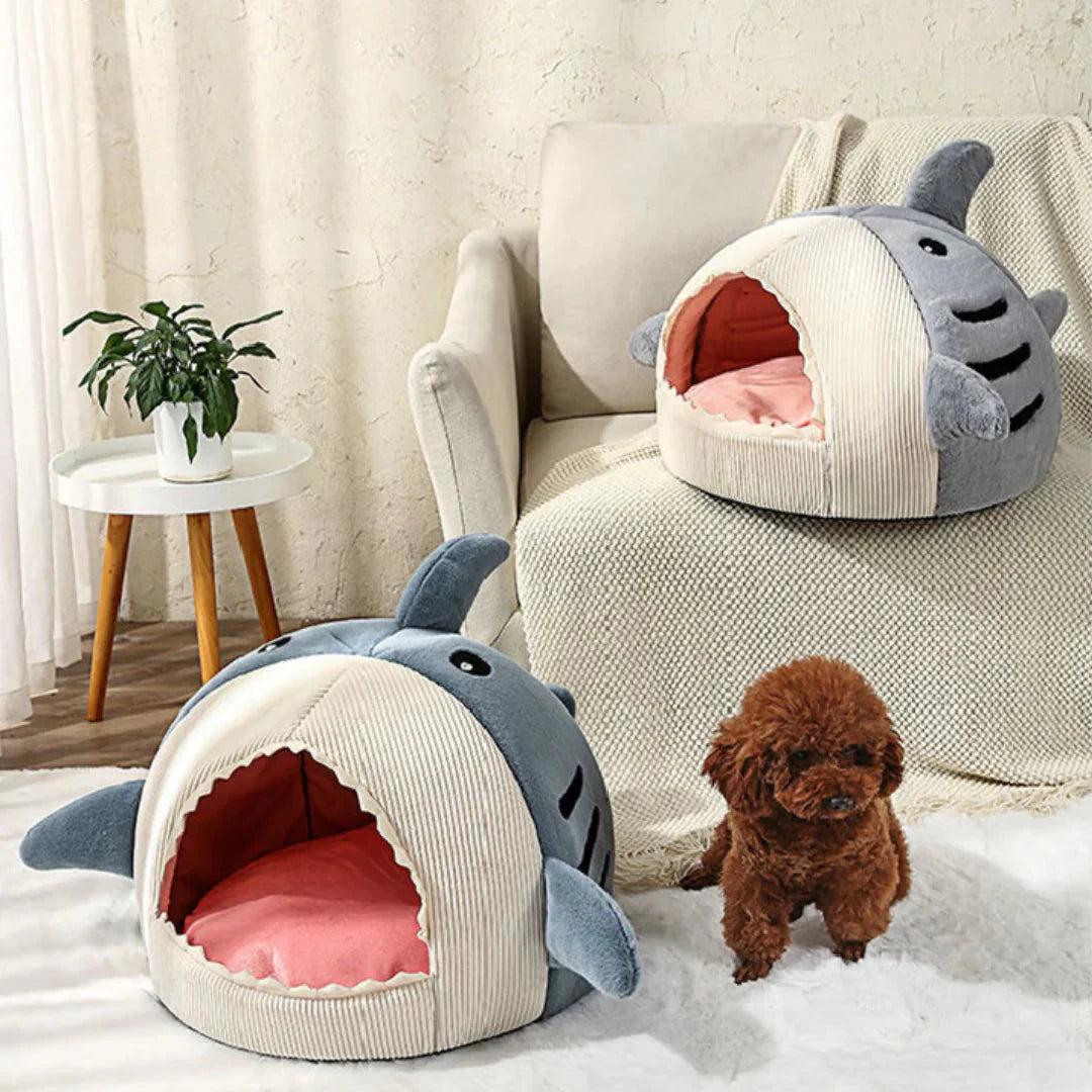 Cama para mascotas de lujo en forma de tiburón